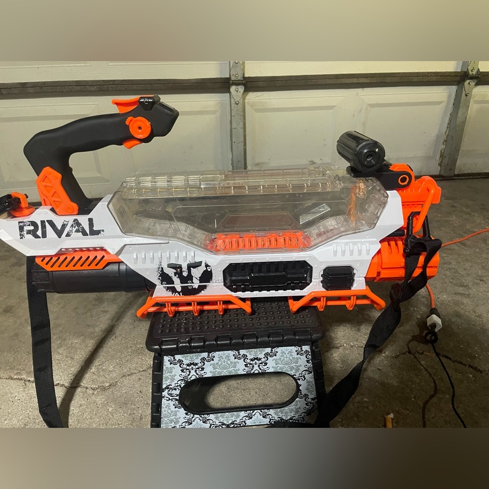 Rival Blaster in White and Orange